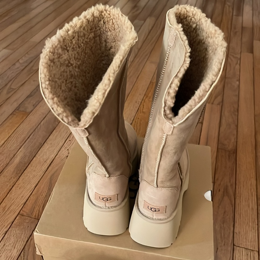 UGG Classic New Heights Genuine Shearling Cuffable Boot - Picture 7 of 16